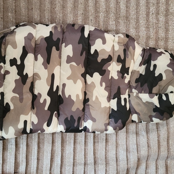 Top paw camouflage puffer small doggie coat - Picture 2 of 5